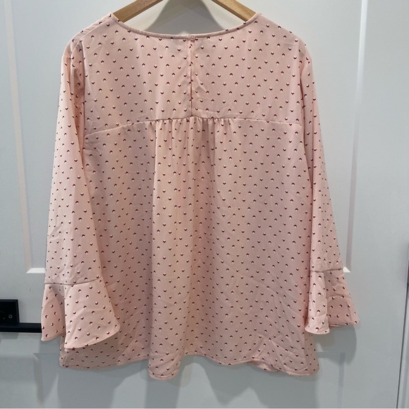 NWT OLD NAVY Pale Pink Floral Print Swing Blouse Size XXL - Picture 2 of 7